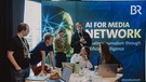KI-Hackathon von AI for Media Network, pub.tech und Google Cloud schlägt die Brücke zwischen Journalismus und Industrie  | Bild: BR: Vera Johannsen